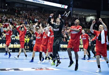 Handball WM, Dänemark - Tunesien The Danish players celebrate the victory in the men s IHF Handball World Championship WM Weltmeisterschaft Group C match between Denmark and Tunisia in Herning, Denmark, Saturday, Jan. 12, 2019.. , Herning Jylland Denmark Copyright: HenningxBagger HenningxBaggerx COP101 spdk20190112-214817-L