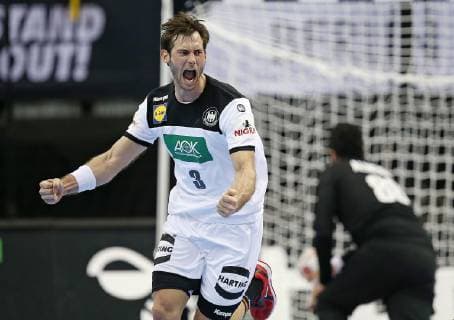 12.01.2019, Handball IHF Weltmeisterschaft Dänemark und Deutschland 2019, Vorrunde, Gruppe A, Deutschland - Brasilien, in der Mercedes-Benz Arena Berlin. Uwe Gensheimer (Deutschland) jubelt