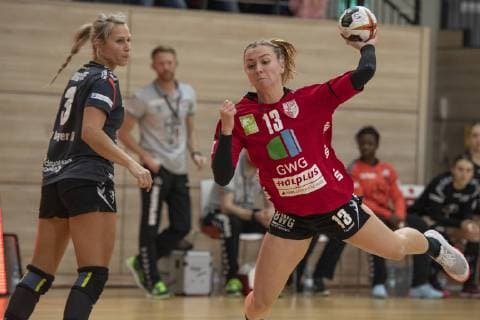 Swantje Heimburg (SV Union Halle) beim Torschuß im Viertelfinale SV Union Halle-Neustadt (Wildcats) vs. Bayer 04 Leverkusen Handball DHB Pokal - Saison 2018 2019 Copyright: xVIADATAx xHolgerxJohnx Halle Saale Sachsen-Anhalt Deutschland