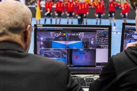 Muenchen, Deutschland 13. Januar 2019: WM 2019 Männer - Gruppe B - Spanien vs. Island Video Replay System Muenchen Olympiahalle Bayern Deutschland