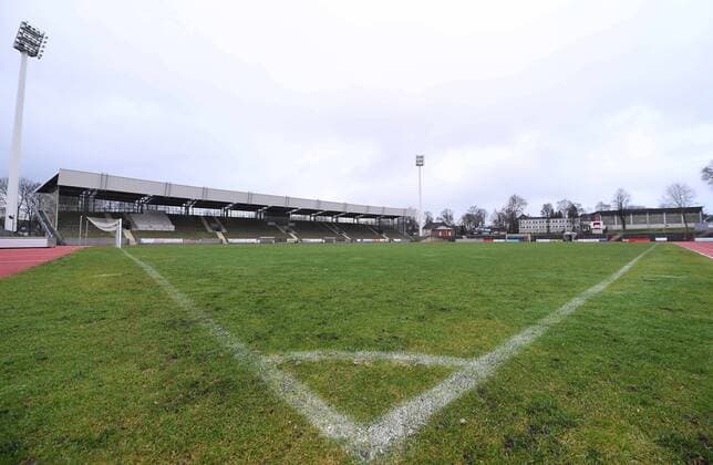 Fußball, Stadiongeschichte SG Wattenscheid 09 Fußball Regionalliga Staffel West Trainingsauftakt SG Wattenscheid 09 am 11.01.2019 im Lohrheidestadion in Bochum Innenansicht Lohrheidestadion in Bochum