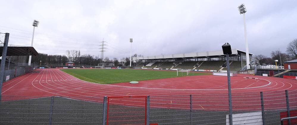 Fußball, Stadiongeschichte SG Wattenscheid 09 Fußball Regionalliga Staffel West Trainingsauftakt SG Wattenscheid 09 am 11.01.2019 im Lohrheidestadion in Bochum Innenansicht Lohrheidestadion in Bochum