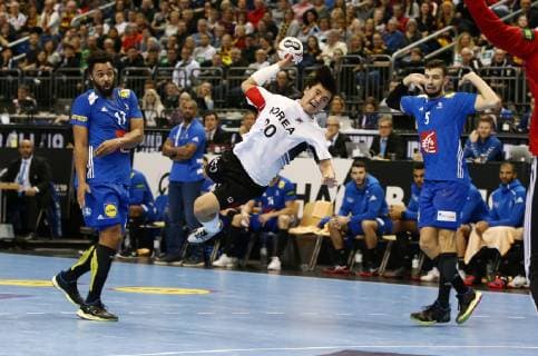 Timothey N Guessan, Kang Tan, Nedim Remili Handball Weltmeisterschaft WM Herren Saison 2018 2019 14.01.2019 Frankreich FRA vs. Korea COR