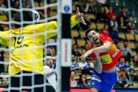 Muenchen, Deutschland, 14.01.2019, IHF Handball WM 2019, Gruppe B, Spanien - Japan, Ferran Sole Sala (ESP) in Aktion ( DeFodi048