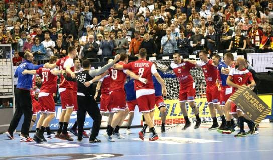 GER, Deutschland vs Russland 14.01.2019, Mercedes Benz Arena, Berlin, GER, Deutschland vs Russland, im Bild Russen-Spielerkreis