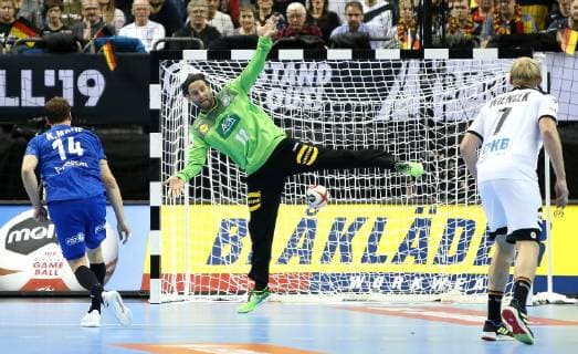 Silvio Heinevetter (Deutschland) beim Spiel Deutschland gegen Frankreich der Handball- WM 2019 der Maenner am 15.01.2019 in der Mercedes-Benz Arena in Berlin Handball - WM 2019 - Gruppe A - Deutschland - Frankreich