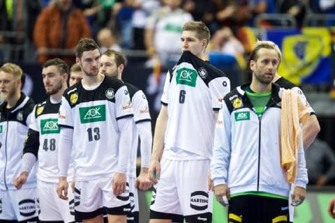 Handball Berlin 15.01.2019 Weltmeisterschaft 2019 Weltmeisterschaften der Männer Gruppe A Deutschland (GER) - Frankreich (FRA) niedergeschlagene Deutsche Patrick Wiencek (Deutschland, No.07) Silvio Heinevetter (Deutschland, TW, No.12) Hendrik Pekeler (Deutschland, No.13)
