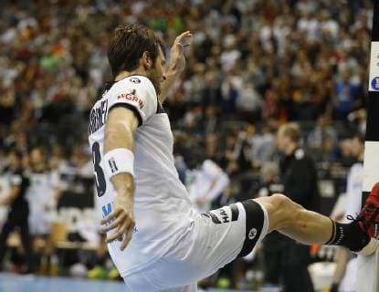 Berlin, Deutschland, Hallenhandball - WM in Berlin Deutschland vs. Frankreich 25 : 25 am 15. 01. 2019 in der Mercedes Benz Arena in Berlin Uwe Gensheimer (GER 3)
