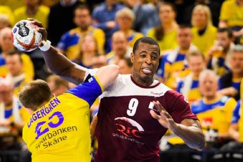 Handball WM, Katar - Schweden 190116 Albin Lagergren of Sweden and Rafael Capote of Qatar during the IHF World Handball Championship match between Qatar and Sweden on January 16, 2019 in Copenhagen. Photo: Ludvig Thunman BILDBYRN kod LT 35580 Copyright: LUDVIGxTHUNMAN BB190116LT057