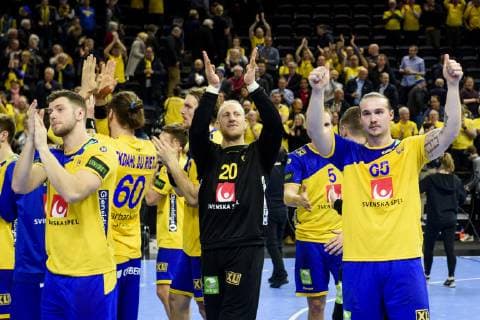 Handball WM, Katar - Schweden 190116 goalkeeper Mikael Appelgren and Lukas Nilsson thanks the crowd after the IHF World Handball Championship match between Qatar and Sweden on January 16, 2019 in Copenhagen. Photo: Ludvig Thunman BILDBYRN kod LT 35580 Copyright: LUDVIGxTHUNMAN BB190116LT098
