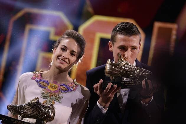 Sport Themen der Woche KW03 Sport Bilder des Tages Golden Shoe winners Belgium s Tessa Wullaert and Club s Hans Vanaken pose for the photographer at the 65th edition of the Golden Shoe award ceremony, Wednesday 16 January 2019, in Puurs. The Golden Shoe (Gouden Schoen Soulier d Or) is an award for the best soccer player of the Belgian Jupiler Pro League championship during the calender year 2018. YORICKxJANSENS  x05510226x