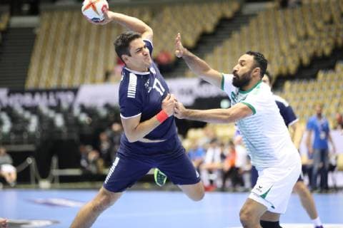 Handball WM, Chile - Saudi-Arabien 26th Mens Handball World Championship WM Weltmeisterschaft Chile vs Saudi-Arabien, 17.01.19 Rodrigo Salinas (Chile, 17) gegen Hassan Aljanabi (Saudi-Arabien, 05)