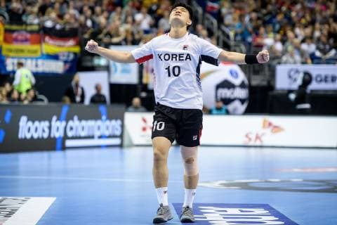 Brasilien vs Korea, Handball Weltmeisterschaft 2019, 17.01.2019 Young Jun Park (COR 10) beim Spiel zwischen Brasilien und Korea bei der Handball Weltmeisterschaft in Berlin am 17.01.2019, , Berlin BER Germany Mercedes-Benz-Arena