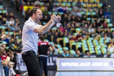 Muenchen, Deutschland 17. Januar 2019: WM 2019 Männer - Gruppe B - Bahrain vs. Japan Trainer Dagur Sigurdsson (Japan) Jubel Freude Emotion Muenchen Olympiahalle Bayern Deutschland
