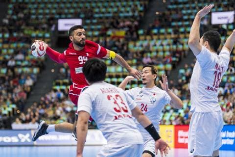 Muenchen, Deutschland 17. Januar 2019: WM 2019 Männer - Gruppe B - Bahrain vs. Japan v.li. Husain Alsayyad (Bahrain), Yuto Agarie (Japan), Hiroki Shida (Japan), Kohei Narita (Japan) Muenchen Olympiahalle Bayern Deutschland