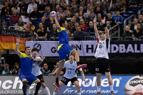 Handball-WM Brasilien - Korea am 17.01.2019 in der Mercedes-Benz Arena in Berlin Thiagus Petrus SANTOS ( Brasilien )