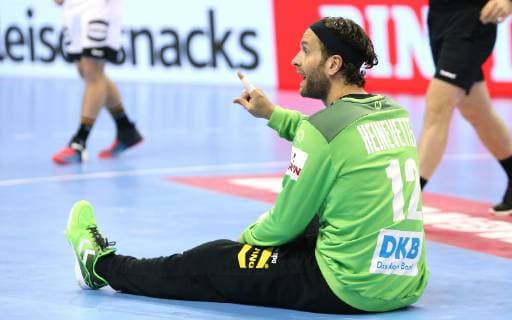 Silvio Heinevetter (Deutschland) sitzt auf dem Boden beim Spiel Deutschland gegen Serbien der Handball- WM 2019 der Maenner am 17.01.2019 in der Mercedes-Benz Arena in Berlin Handball - WM 2019 - Gruppe A - Deutschland - Serbien