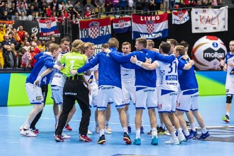 Muenchen, Deutschland 17. Januar 2019: WM 2019 Männer - Gruppe B - Mazedonien vs. Island die Mannschaft von Island, Schlussjubel Schlußjubel Emotion Freude Muenchen Olympiahalle Bayern Deutschland