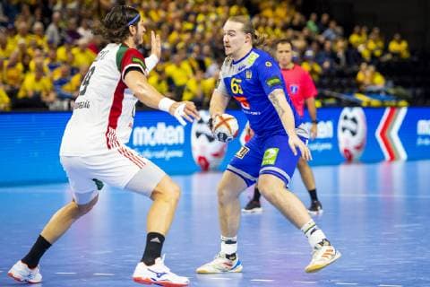 Handball WM, Schweden - Ungarn 190117 Lukas Nilsson of Sweden and Laszlo Nagy of Hungary during the IHF World Handball Championship match between Sweden and Hungary on January 17, 2019 in Copenhagen. Photo: Ludvig Thunman BILDBYRN kod LT 35581 Copyright: LUDVIGxTHUNMAN BB190117LT032