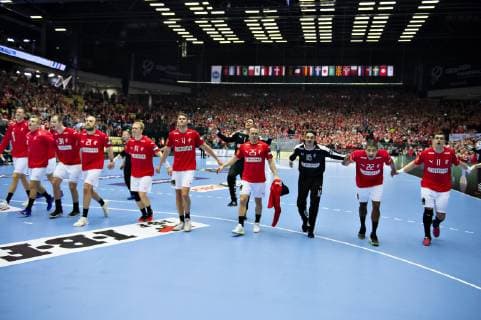 Handball WM, Dänemark - Norwegen The danish players celebrate their victory in the men s IHF Handball World Championship WM Weltmeisterschaft Group C match between Denmark and Norway in Herning, Denmark, Thursday, Jan. 17, 2019.. , Herning Jylland Denmark Copyright: HenningxBagger HenningxBaggerx COP101 spdk20190117-220142-L
