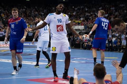 Handball-WM Frankreich - Russland am 17.01.2019 in der Mercedes-Benz Arena in Berlin Dika MEM ( Frankreich )