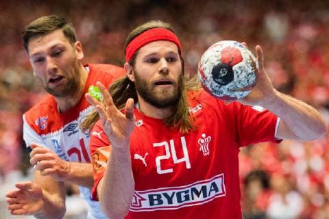 190117 Harald Reinkind of Norway and Mikkel Hansen of Denmark during the IHF World Handball Championship match between Denmark and Norway on January 17, 2019 in Herning. Photo: Jon Olav Nesvold BILDBYRN kod JE 160406 Copyright: JONxOLAVxNESVOLD BB190117JE188