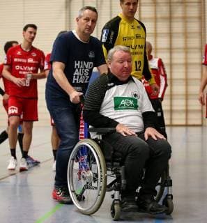 Deutschland, Korntal, Handball Rixespiel SG BBM Bietigheim vs. Selestat Alsace Handball: v.l. Thomas Schwarz, Jörg Riexinger
