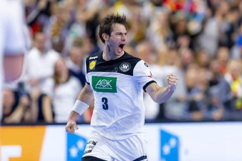 Uwe Gensheimer (Nr. 3, Deutschland) freut sich jubelt. Deutschland vs. Island, Hauptrunde, Handball, IHF Handball Weltmeisterschaft, 19.01.19 Koeln Nordrhein-Westfalen Germany Lanxess-Arena Copyright: xAgentur54Gradx xFelixxKoenigx