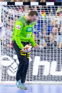 Torhueter Andreas Wolff (Nr. 33, Deutschland) freut sich nach einer Parade gegen Arnor Thor Gunnarsson (Nr. 17, Island). Deutschland vs. Island, Hauptrunde, Handball, IHF Handball Weltmeisterschaft, 19.01.19 Koeln Nordrhein-Westfalen Germany Lanxess-Arena Copyright: xAgentur54Gradx xFelixxKoenigx