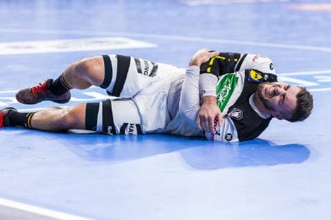 Sport Bilder des Tages Köln, Deutschland 19. Januar 2019: WM 2019 Männer - Hauptrunde - Deutschland vs. Island Jannik Kohlbacher (Deutschland Rhein-Neckar Loewen) Verletzt Verletzung Schmerzen Köln Lanxess Arena Nordrhein-Westfalen Deutschland