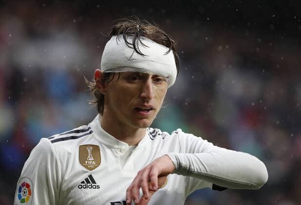 Sport Themen der Woche KW03 Sport Bilder des Tages Partido de Liga entre el Real Madrid y el Sevilla en el Bernabeu. En la imagen, Modric.Spanish League match between Real Madrid and Sevilla. In this picture, Modric. 