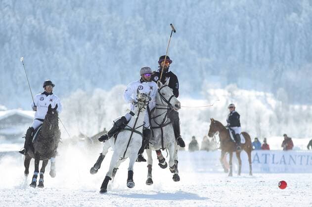 Sport Themen der Woche KW03 Sport Bilder des Tages SNOW POLO - WC KITZBUEHEL,AUSTRIA,20.JAN.19 - WINTERSPORTS - SNOW POLO, World Cup. Image shows Marc Aberle (GER) and Tito Gaudenzi (SUI). GEPAxpictures xChristianxWalgram