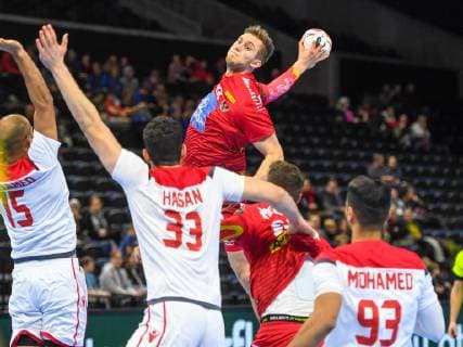 HANDBALL - IHF WC, AUT vs BRN COPENHAGEN,DENMARK,20.JAN.19 - HANDBALL - IHF Men s World Championships, international match Länderspiel Austria vs Bahrain. Image shows Mohamed Abdulredha, Hasan Madan (BHR), Nikola Bilyk, Lukas Herburger (AUT) and Mohamed Habib (BHR). GEPAxpictures xOliverxLerch