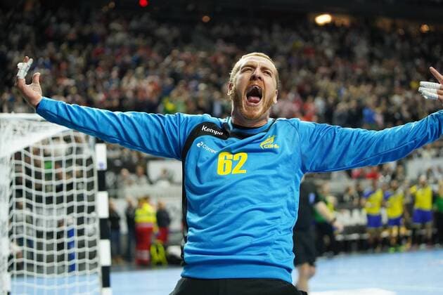 Sport Themen der Woche KW03 Sport Bilder des Tages GER, IHF WM 2019, Brasilien (BRA) vs Kroatien (CRO) 20.01.2019, Lanxess Arena Koeln, GER, IHF WM 2019, Brasilien (BRA) vs Kroatien (CRO) im Bild picture shows: Leonardo Tercariol Torwart (BRA 62), freut sich ueber den Sieg *** GER IHF WM 2019 Brazil BRA vs. Croatia CRO 20 01 2019 Lanxess Arena Cologne GER IHF WM 2019 Brazil BRA vs. Croatia CRO picture shows Leonardo Tercariol Goalkeeper BRA 62 happy about the victory nordphotox xMeuter nph00351