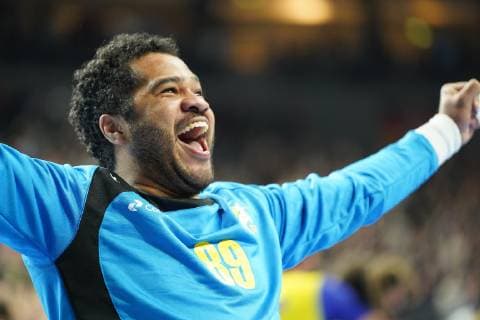 GER, IHF WM 2019, Brasilien (BRA) vs Kroatien (CRO) 20.01.2019, Lanxess Arena Koeln, GER, IHF WM 2019, Brasilien (BRA) vs Kroatien (CRO) im Bild picture shows: die Brasilianer freuen sich ueber den aussergewöhnlichen Sieg, Leonardo Tercariol Torwart (BRA 62),