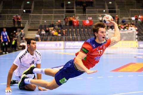 Handball WM, Norwegen - Ägypten 190120 Magnus Abelvik Rod of Norway and Abodelrahman Abdou of Egypt during the IHF World Handball Championship match between Norway and Egypt on January 20, 2019 in Herning. Photo: Petter Arvidson BILDBYRAN kod PA 92208 Copyright: PETTERxARVIDSON BB190120PA106