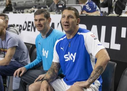 Handball WM 2019 Lanxess Arena Koeln Deutschland Datum: 21.01.2019 Partnerturnier 2019 in Köln Links: Henning Fritz Rechts: Stefan Kretzschmar