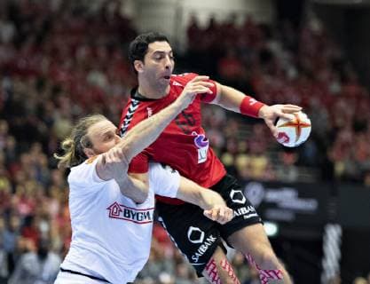 Ahmed El-Ahmar of Egypt against Henrik Moellgaard of Denmark during the men s IHF Handball World Championship WM Weltmeisterschaft Main Round Group 2 match between Egypt and Denmark in Herning, Denmark, Monday, Jan. 21, 2019.. , Herning Jylland Denmark Copyright: HenningxBagger HenningxBaggerx COP105 spdk20190121-203650-L