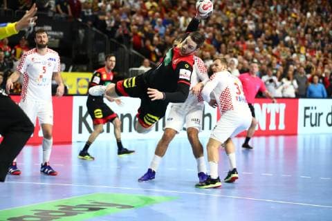 Hendrik Pekeler (Deutschland) beim Wurf, Kroatien vs Deutschland, IHF Maenner Handball Weltmeisterschaft, 21.01.2019 Fotograf Neis Eibner Kroatien vs Deutschland, IHF Maenner Handball Weltmeisterschaft, 21.01.2019 Köln Copyright: xEIBNER Alexander_Neisx EP_ANS