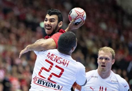Ahmed Khairy of Egypt against Mads Mensah of Denmark during the men s IHF Handball World Championship WM Weltmeisterschaft Main Round Group 2 match between Egypt and Denmark in Herning, Denmark, Monday, Jan. 21, 2019.. , Herning Jylland Denmark Copyright: HenningxBagger HenningxBaggerx COP105 spdk20190121-211827-L