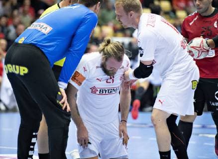Henrik Moellgaard of Denmark have received a blow to the head during the men s IHF Handball World Championship WM Weltmeisterschaft Main Round Group 2 match between Egypt and Denmark in Herning, Denmark, Monday, Jan. 21, 2019.. , Herning Jylland Denmark Copyright: HenningxBagger HenningxBaggerx COP105 spdk20190121-212240-L