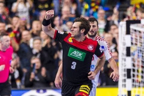 Köln, Deutschland 21. Januar 2019: WM 2019 Männer - Hauptrunde - Kroatien vs. Deutschland Uwe Gensheimer (Deutschland Paris St Germain), Domagoj Duvnjak (Kroatien THW Kiel), Jubel Freude Emotion Köln Lanxess Arena Nordrhein-Westfalen Deutschland