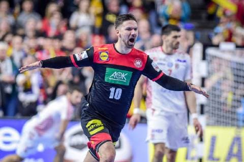 Koeln, Deutschland, 21.01.2019, IHF Handball WM 2019, Hauptrunde, Kroatien - Deutschland, Fabian Wiede (GER) jubelt, Torjubel nach seinem treffer ( DeFodi520