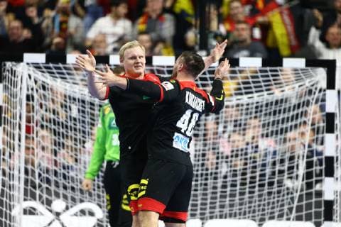 Patrick Wiencek (Deutschland) und Jannik Kohlbacher (Deutschland) jubeln, Kroatien vs Deutschland, IHF Maenner Handball Weltmeisterschaft, 21.01.2019 Fotograf Neis Eibner Kroatien vs Deutschland, IHF Maenner Handball Weltmeisterschaft, 21.01.2019 Köln Copyright: xEIBNER Alexander_Neisx EP_ANS