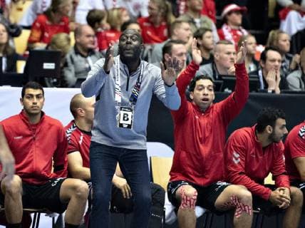 Coach David Davis of Egypt during the men s IHF Handball World Championship WM Weltmeisterschaft Main Round Group 2 match between Egypt and Denmark in Herning, Denmark, Monday, Jan. 21, 2019.. , Herning Jylland Denmark Copyright: HenningxBagger HenningxBaggerx COP105 spdk20190121-221609-L