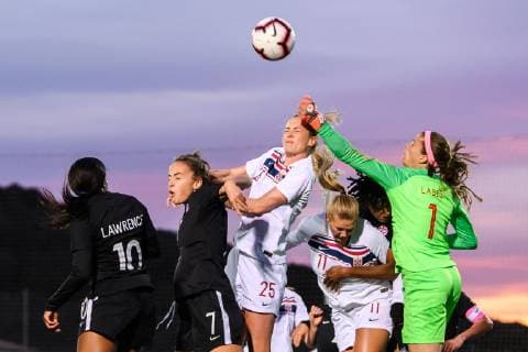 Sport Bilder des Tages 190122 Stine Hovland and Lisa-Marie Karlseng Utland of Norway against goalkeeper Stephanie Labbe of Canada during the International Friendly Länderspiel match between Norway and Canada on January 22, 2019 in La Manga. Photo: Vegard Wivestad Gr¿tt BILDBYRN kod VG 170271 Copyright: VEGARDxWIVESTADxGR¯TT BB190122BB619