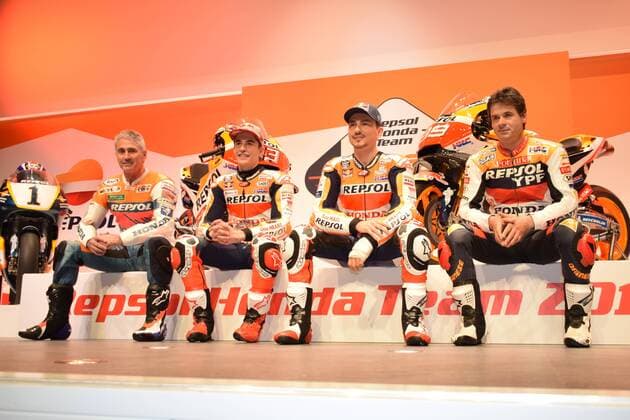 MotoGP - Repsol Honda Team Presentation - Campus Repsol, Madrid, Spain - January 23, 2019 Former Repsol riders Mick Doohan (L) and Alex Criville (R) with Repsol s Marc Marquez and Jorge Lorenzo during the presentation Cordon Press