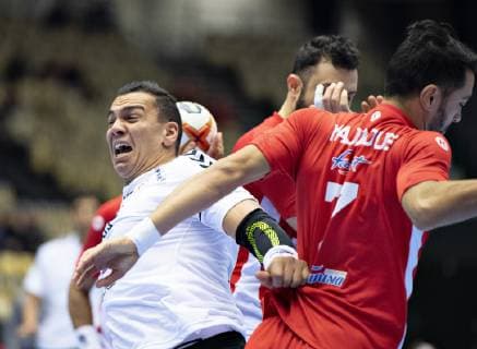 Mohamed Shebib of Egypt against Skander Zaidi of Tunisia during the men s IHF Handball World Championship WM Weltmeisterschaft Main Round Group 2 match between Tunisia and Egypt in Herning, Denmark, Wednesday, Jan. 23, 2019.. , Herning Jylland Denmark Copyright: HenningxBagger HenningxBaggerx COP103 spdk20190123-160247-L