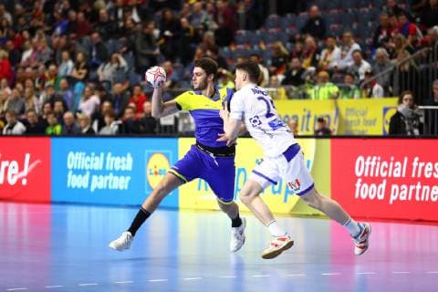 Haniel Langaro (Brasilien) im Zweikampf mit Elver Orn Jonsson (Island), Brasilien vs Island, IHF Maenner Handball Weltmeisterschaft, 23.01.2019 Fotograf Neis Eibner Brasilien vs Island, IHF Maenner Handball Weltmeisterschaft, 23.01.2019 Köln Copyright: xEIBNER Alexander_Neisx EP_ANS