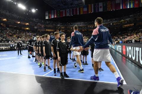 GER, IHF WM 2019, Frankreich (FRA) vs Kroatien (CRO) 23.01.2019, Lanxess Arena,Koeln, GER, IHF WM 2019, Frankreich (FRA) vs Kroatien (CRO) im Bild picture shows: die Kroatische Mannschaft zieht ein